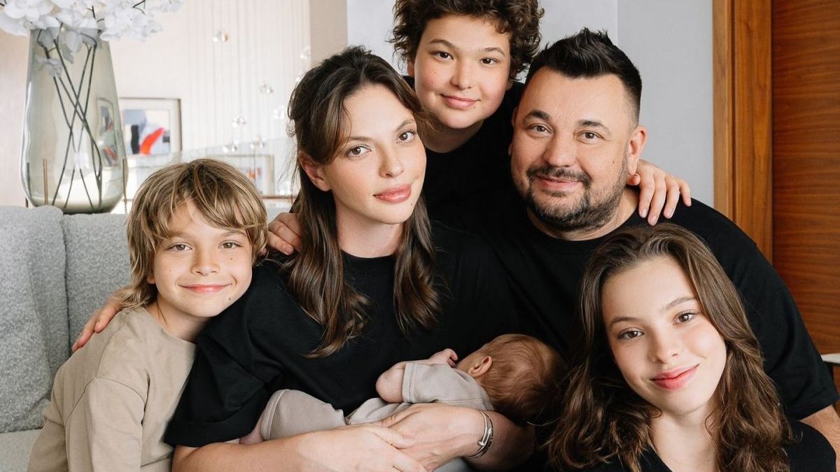 Младшему сыну Сергея Жукова исполнилось два годика, Леонардо ДиКаприо скрывается на публике. смотреть онлайн