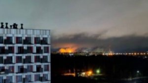Появились кадры атаки БПЛА на Новгород. Атакован химзавод. 11.12.2025
