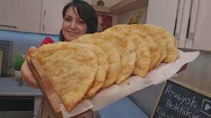 Чебуреки.