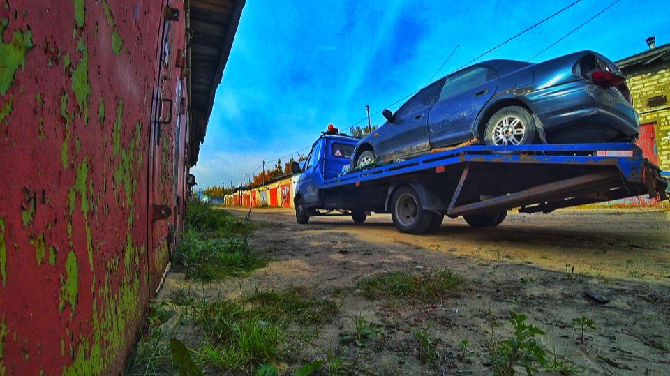 Открываю авторазбор,Купил самую дешевую МАЗДУ 323 смотреть онлайн