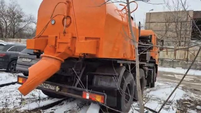 Кохер - машина для литого асфальта на базе автомобиля КамАЗ