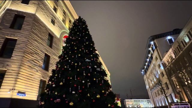 ✨Рождественская Москва ночь волшебная атмосферная прогулка🎄 смотреть онлайн
