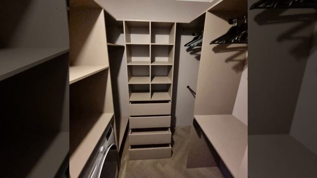 3 в 1: Шкаф, ТВ-зона и Гардеробная в одном! Смотрите наш прорывной проект!