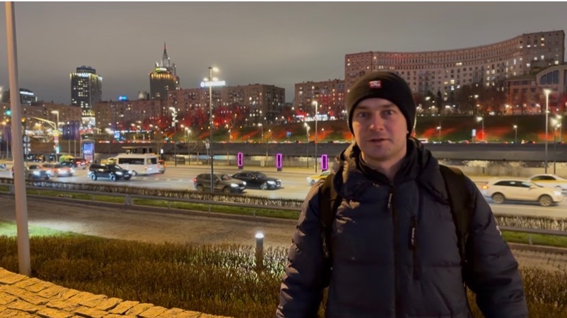 Новогодняя Москва вечером смотреть онлайн