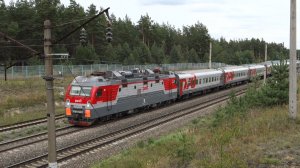 Электровоз ЭП1М-502 с пассажирским поездом №135Г Нижний Новгород - Москва
