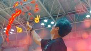 Ракетка никогда не должна двигаться раньше волана