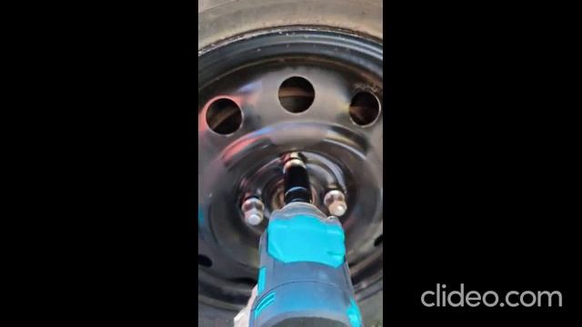 clideo_editor_63e03b50aeb249e79f0a5c88ca10f4e6 смотреть онлайн