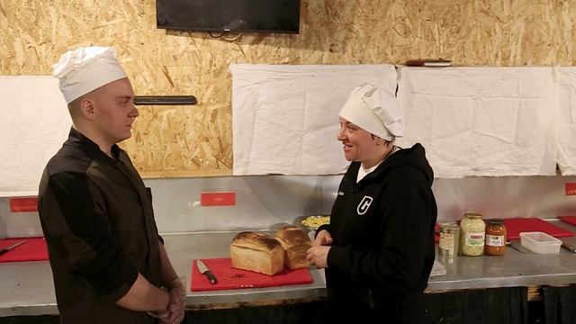 Истории военных кулинаров - в очередном выпуске программы «Своя кухня» 11.12.25 смотреть онлайн