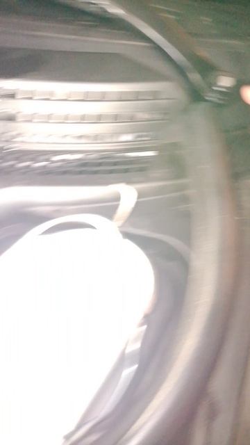 Все же поднял немного водительский дворник- теперь ничего не цепляет на лада веста NG смотреть онлайн