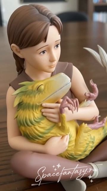 Space fantasy - Эли из комикса Дары бродячих льдов и ее домашний динозавр - коллекционная моделька смотреть онлайн