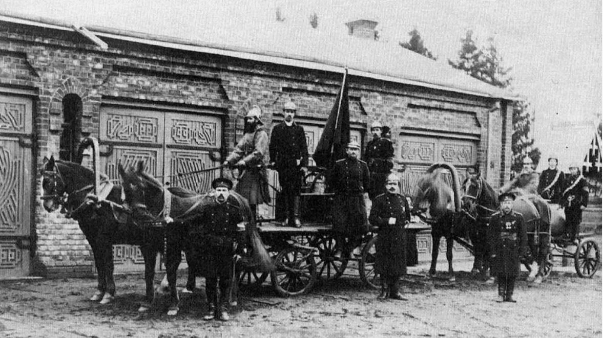 Первая постоянная пожарная команда в Санкт-Петербурге смотреть онлайн