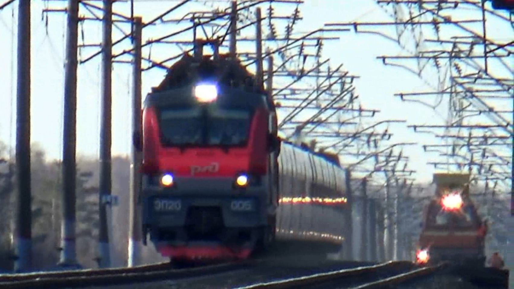 ЭП20-005 с поездом "Стриж2 смотреть онлайн