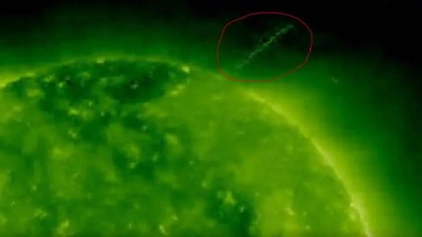 С 3I/Atlas Произошло Необъяснимое Возле Солнца — Учёные Боятся Узнать, Что Это На Самом Деле. смотреть онлайн