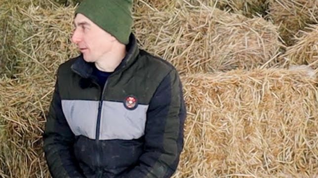 Гриша испугался, что его заставят работать смотреть онлайн