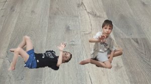 24 часа на полу