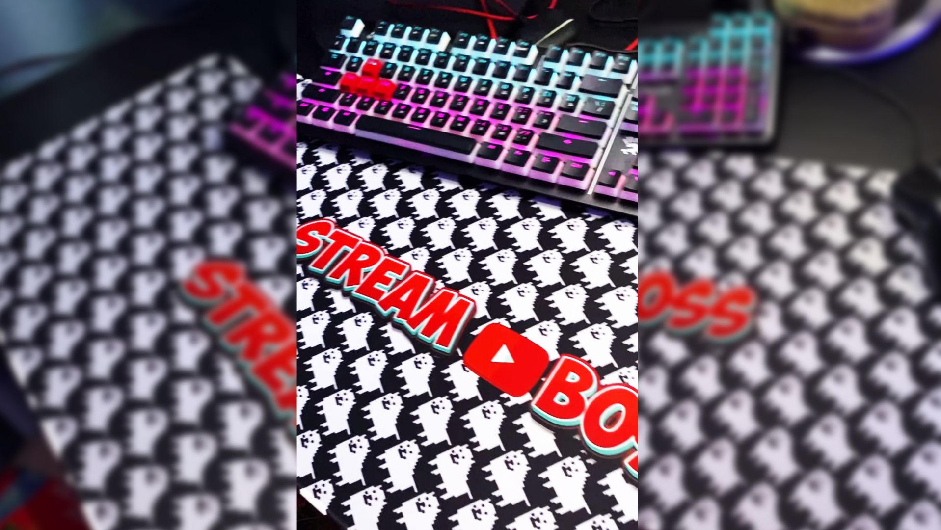 МОЙ ПЕРВЫЙ МЕРЧ (Новогодний розыгрыш)