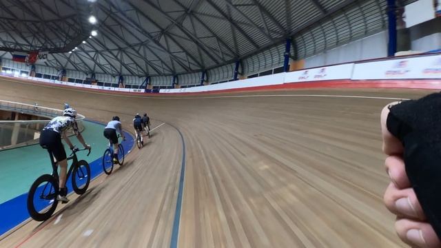 [1080p60] Велотрек Локосфинкс [Бокс №6] - Тренировочная гонка Темпо (Новички М) 10.12.25 смотреть онлайн