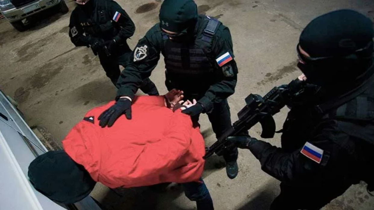 🚨 СРОЧНО! ФСБ ПРЕДОТВРАТИЛА ТЕРАКТ В ОТДЕЛЕ ПОЛИЦИИ ПЯТИГОРСКА — ЧТО ИЗВЕСТНО смотреть онлайн