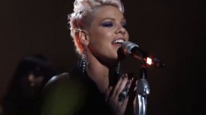 P!NK - Try (The Truth About Love - Live From Los Angeles)