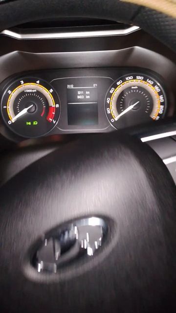 А пробег то потихоньку растет... на Весте и скоро ТО-нуль смотреть онлайн