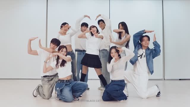 Yena "nemonemo" dance practice mirrored смотреть онлайн