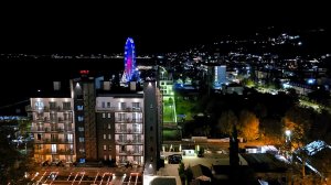 Гагра Обзор ГРАНД ОТЕЛЬ АБХАЗИЯ.  Фудкорт в Новом ТЦ. Абхазия 2025