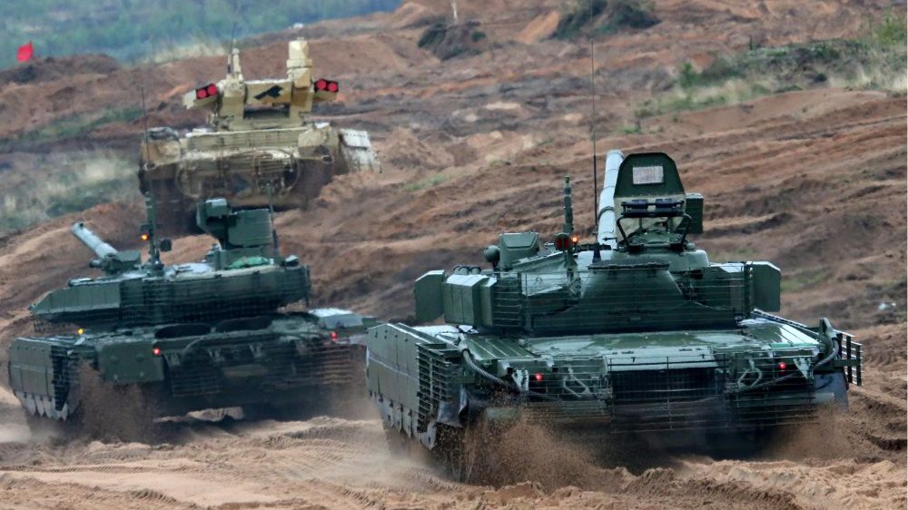 Электрический летающий автомобиль и танки пойдут в бой вместе с роботами. Новости техники ВК 2025. смотреть онлайн