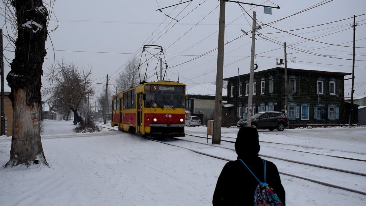 Трамвай Tatra T6B5SU-1016 (1080р) смотреть онлайн