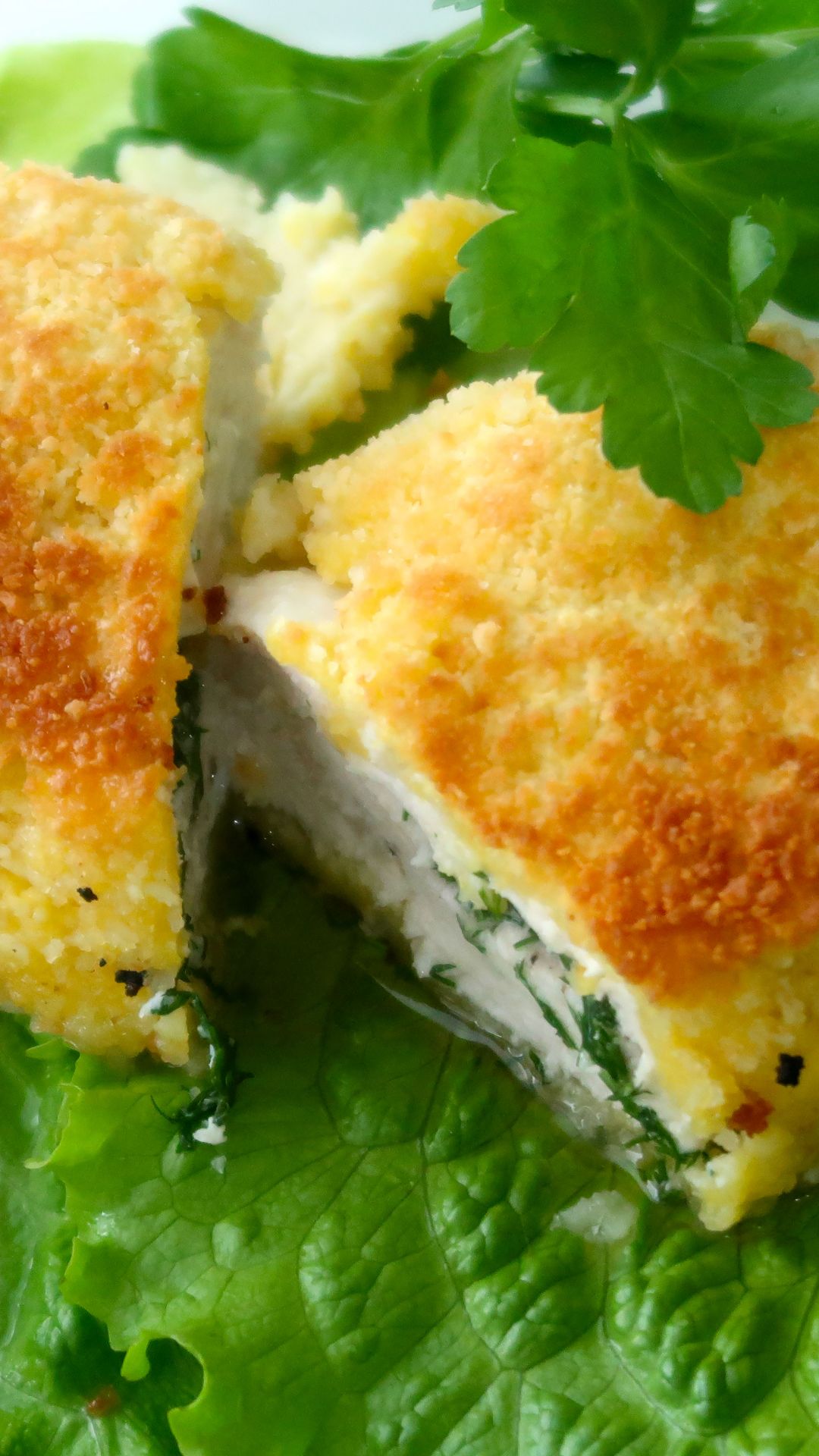 Сочные котлеты по-киевски из куриного филе