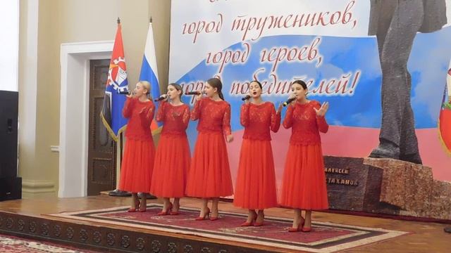 НВА «Алая роза»  «Россия» муз. А.Иевлева, сл. Е. Олейник