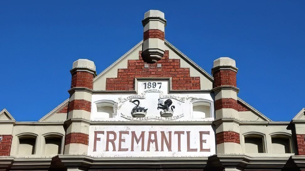 Relaxing 4K Walk In Fremantle, Perth, Australia — Heritage Streets & Waterfront Views