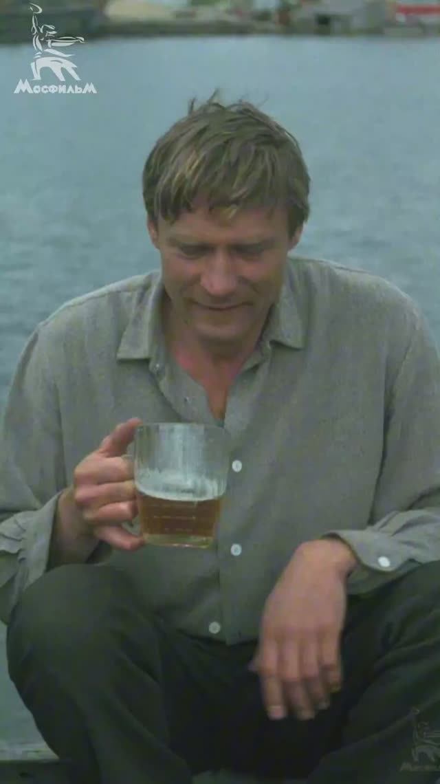 «Что характерно — обнаглели!» (из к/ф "Любовь и голуби") #shorts #мосфильм смотреть онлайн