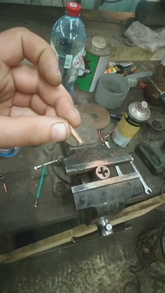 Резьба тормозных трубок Шевроле Реззо смотреть онлайн