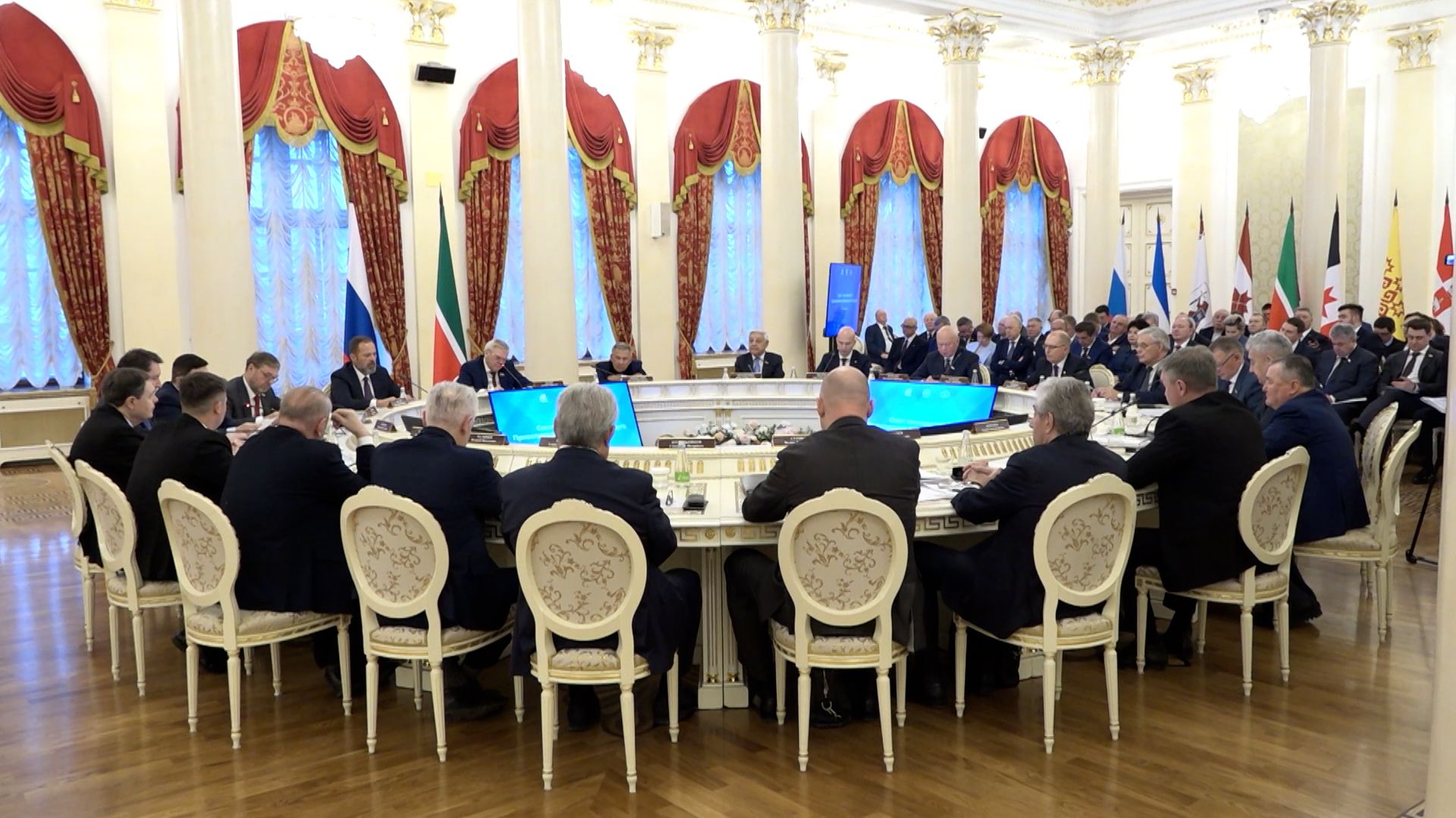 2025.12.13 Совет Законодателей ПФО в г. Казань смотреть онлайн