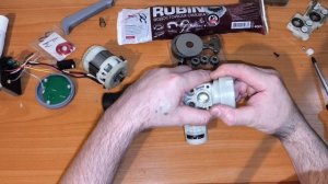 GISAM. Аккумуляторная автомойка. Тест на мощность и разбор.