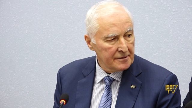 Круглый стол «Осетинский парламентаризм: вчера, сегодня, завтра» смотреть онлайн