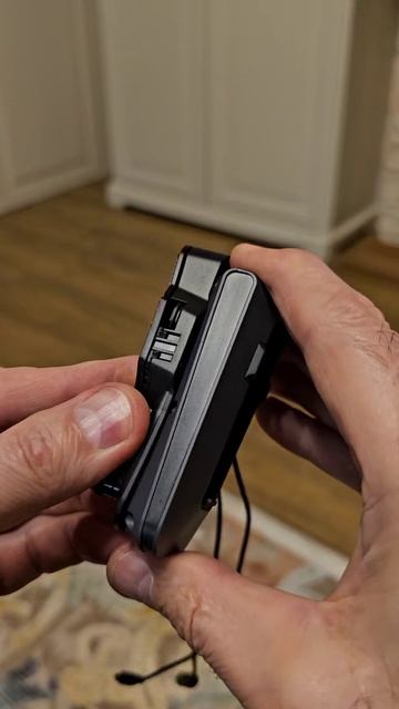 Мотогарнитура CARDO PACKTALK ADGE. Инструкция смотреть онлайн