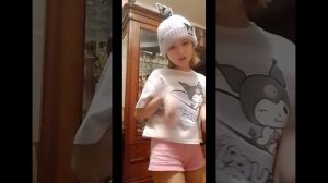 я решила снять историю