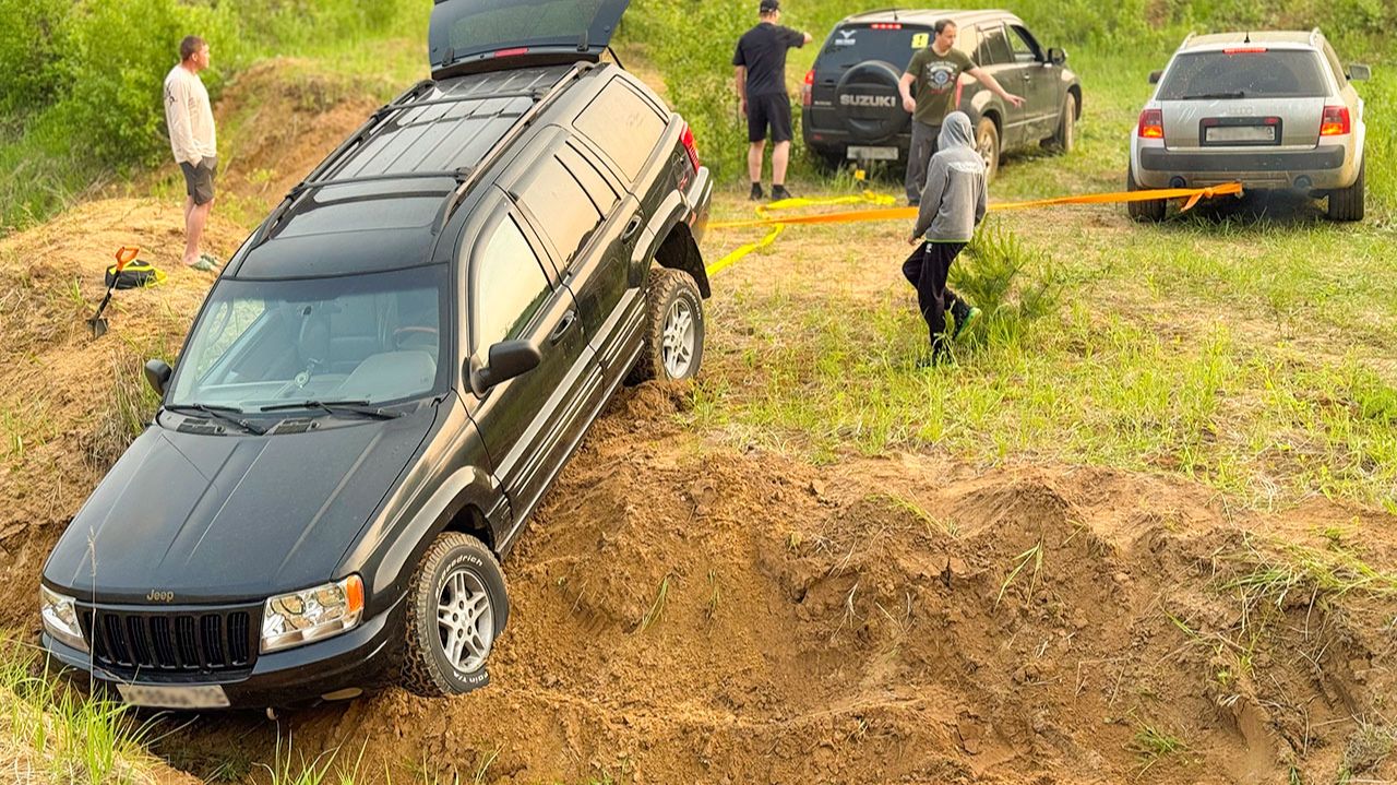 ДЖИП НЕ ЕДЕТ? Поехал с Психами на Audi в карьер