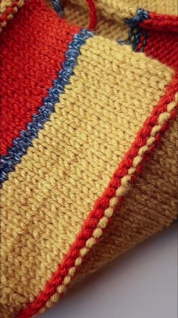 Свитер полосатый начатый проект