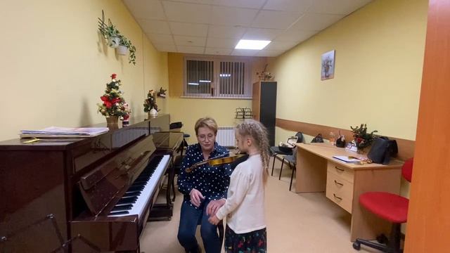 Мастер класс Клещенко И. В. « Постановка левой руки у начинающего скрипача»