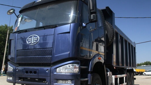 Не работает печка.Отказал моторчик печки на автомобиле FAW J6P. Замена моторчика. смотреть онлайн