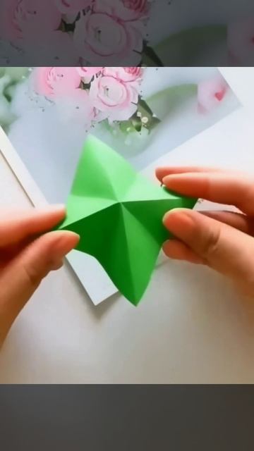 Новогодняя елочка-открытка из бумаги