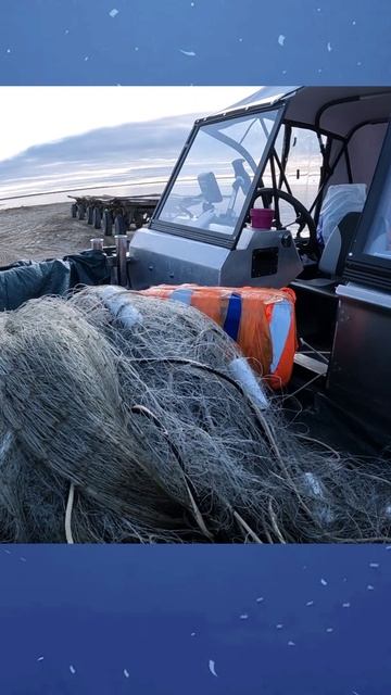 Есть такой ролик Лодка Протекает! смотреть онлайн