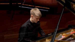 Доброродный Иван исполняет Шопена, Рахманинова, Дебюсси