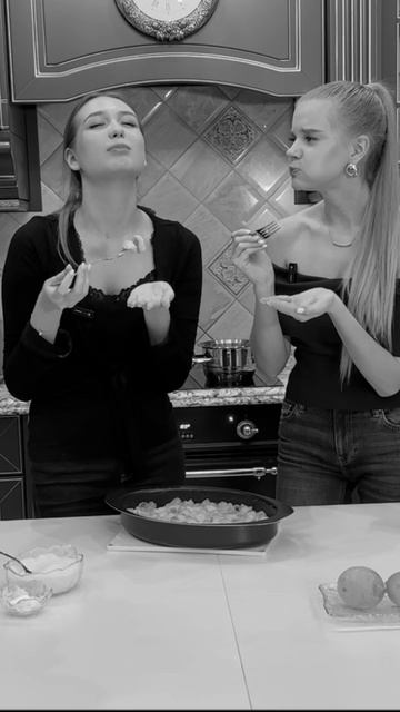 Мы пытались🤣 смотреть онлайн