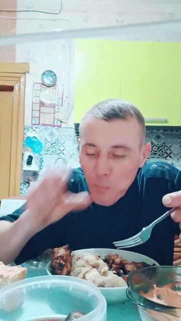 всем приятного 😋 смотреть онлайн