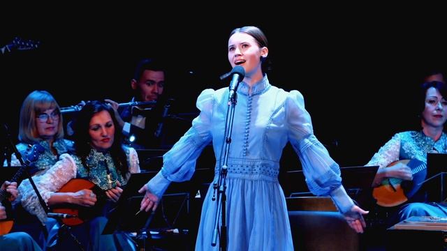 Вероника Сыромля выпустила новую концертную запись о Севастополе смотреть онлайн