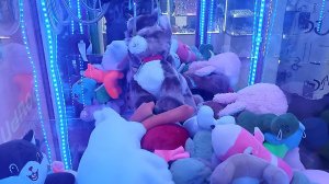 Играем и выигрываем в автомате Хватайка.