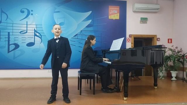 Обр. А. Долуханяна, пер. Ю.Ботицкого и Р. Виккерса. "Четыре таракана и сверчок" Исп. Богачёв Георгий